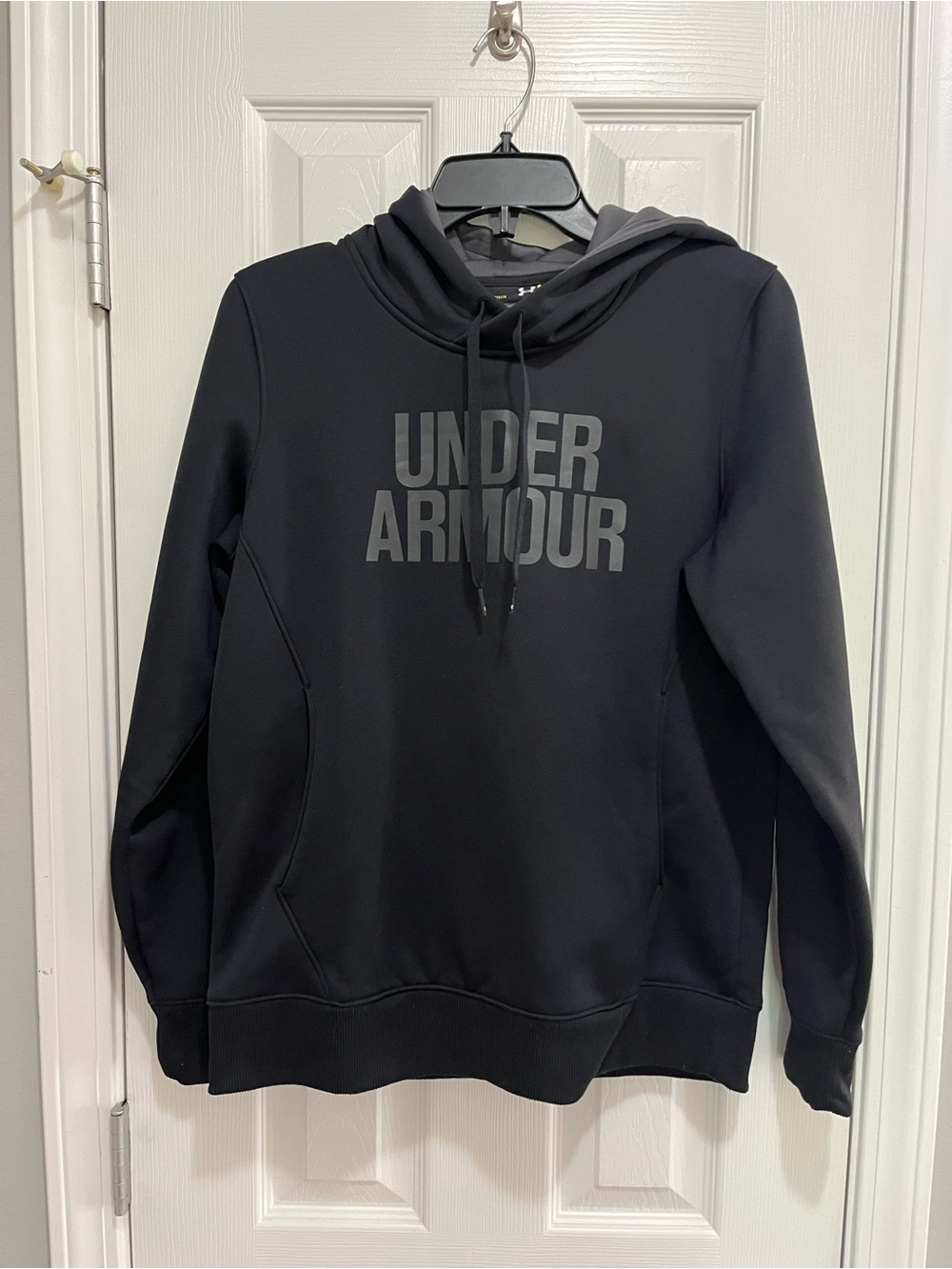 Under Armour Black Women's Pullover Hoodie with Logo